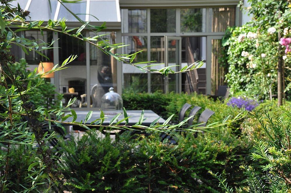 B&B Un Jardin En Ville Saint-Gilles Eksteriør billede